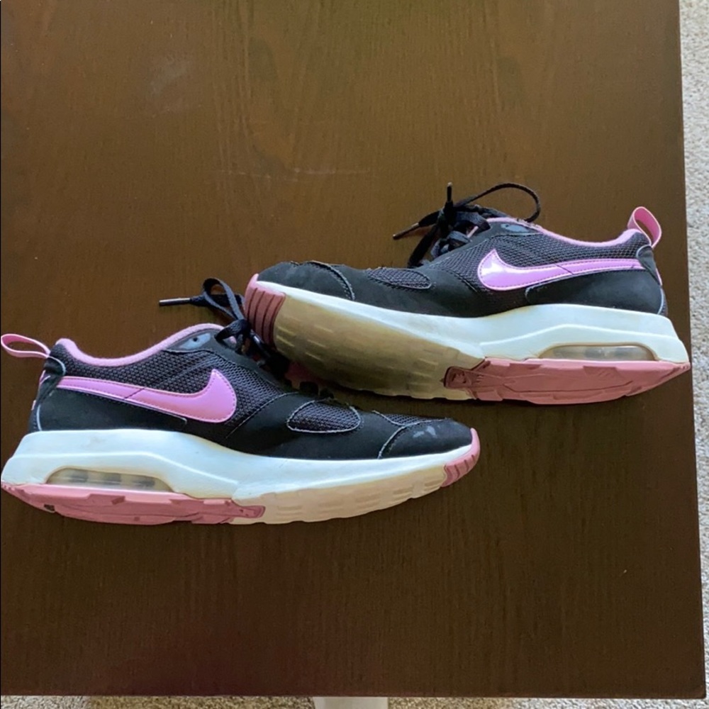 nike sneakers